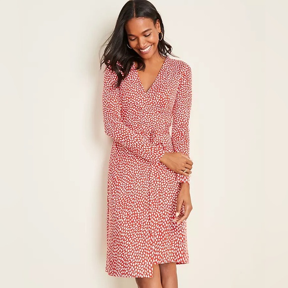 Ann Taylor Heart Jersey Wrap Dress - Picture 4 of 4